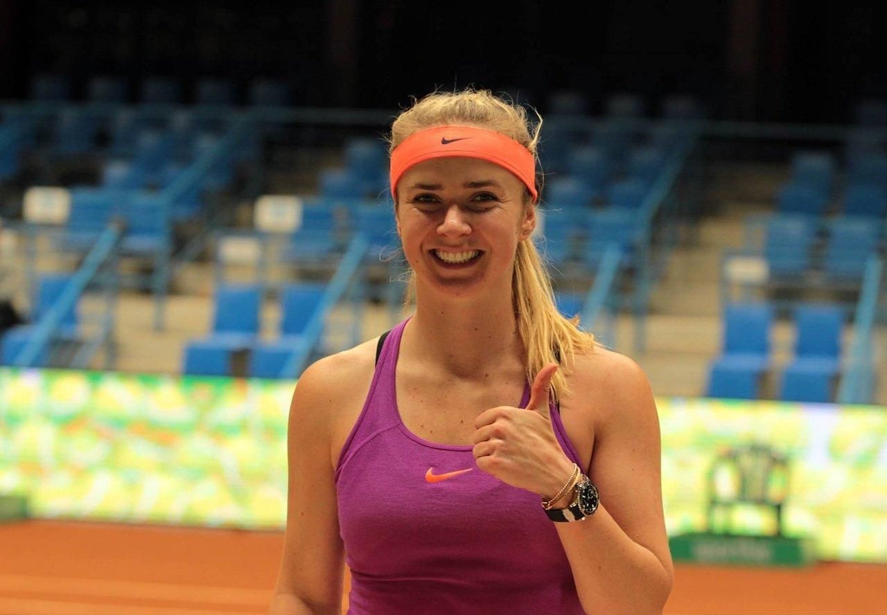 Світоліна у кумедному відео на TikTok закликала коронавірус піти геть Світоліна у кумедному відео на TikTok закликала коронавірус піти геть