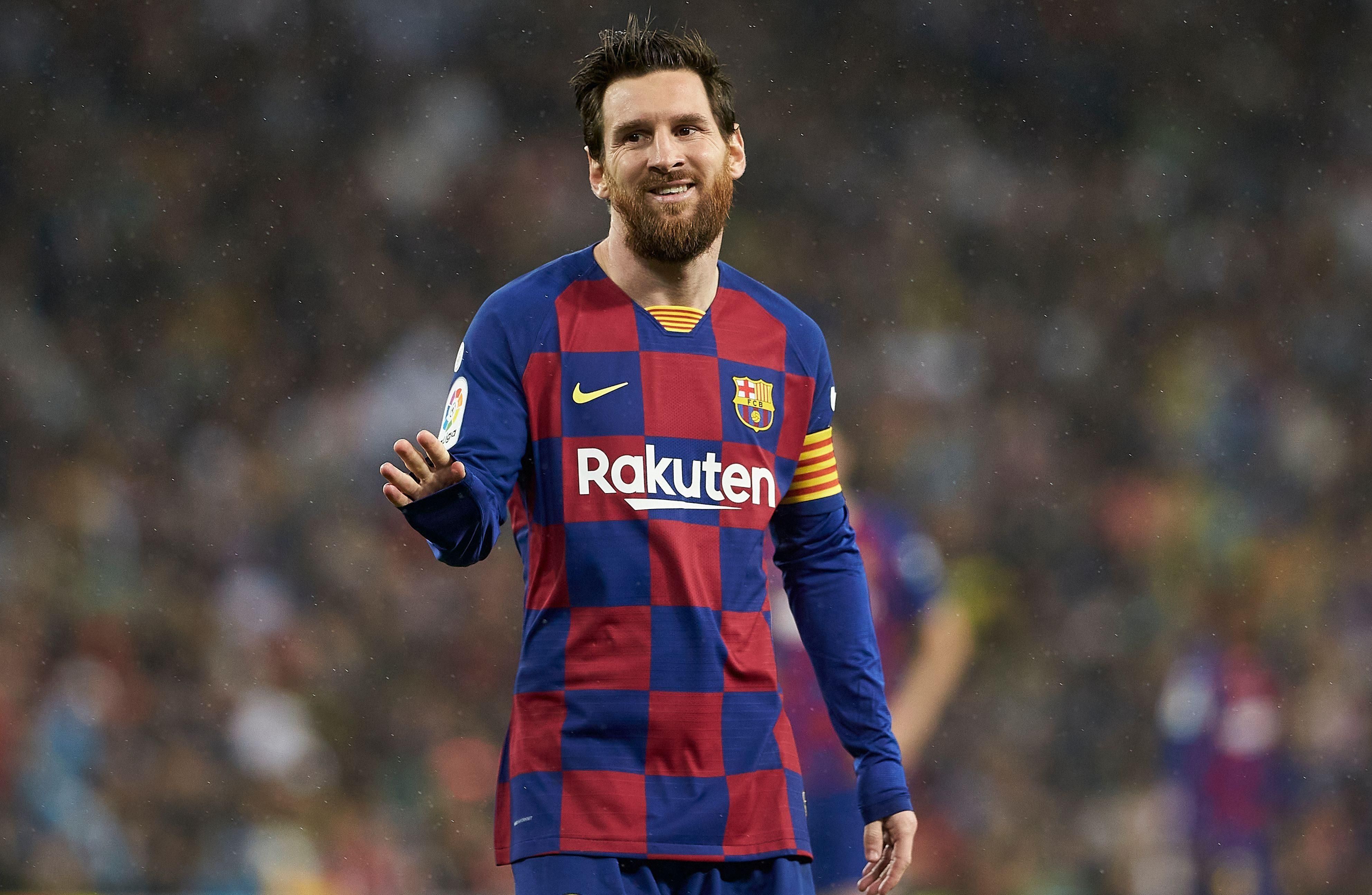 Месси и другие футболисты "Барселоны" согласились снизить зарплату на 70% Месси и другие футболисты "Барселоны" согласились снизить зарплату на 70%