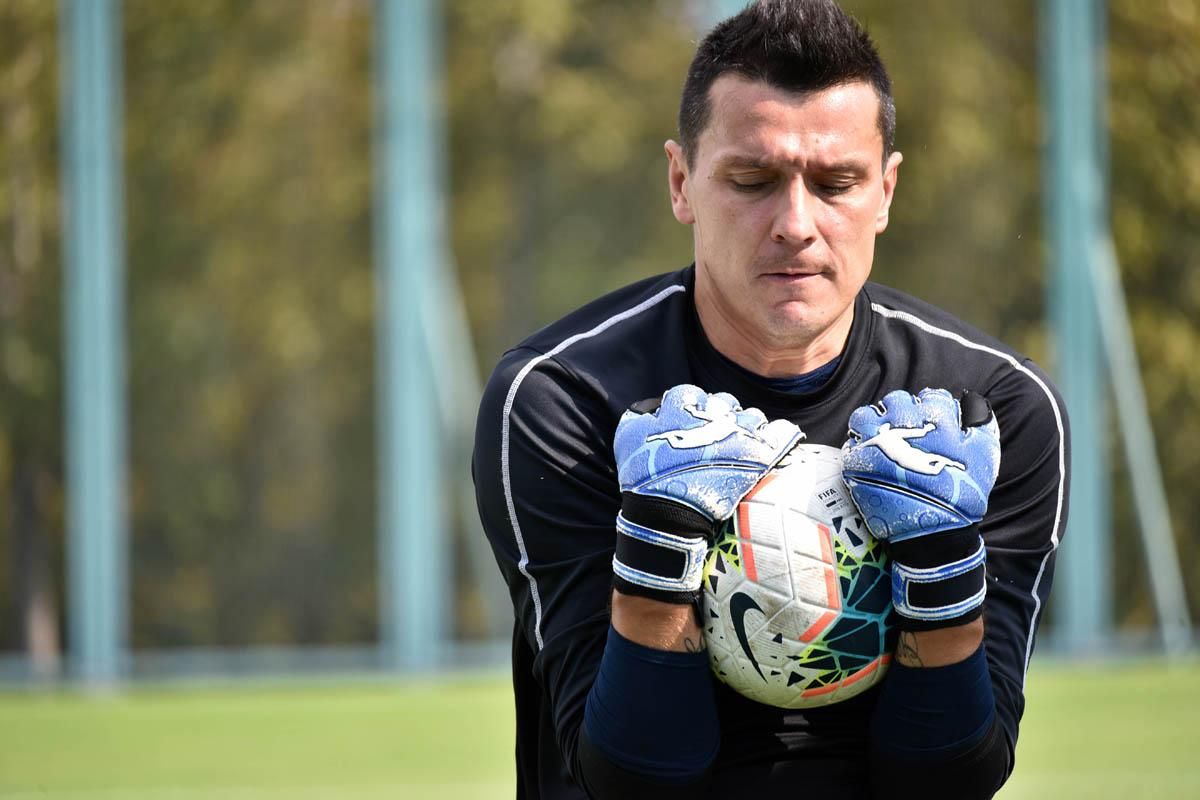 Легендарный украинский футболист завершит карьеру из-за травмы Легендарный украинский футболист завершит карьеру из-за травмы