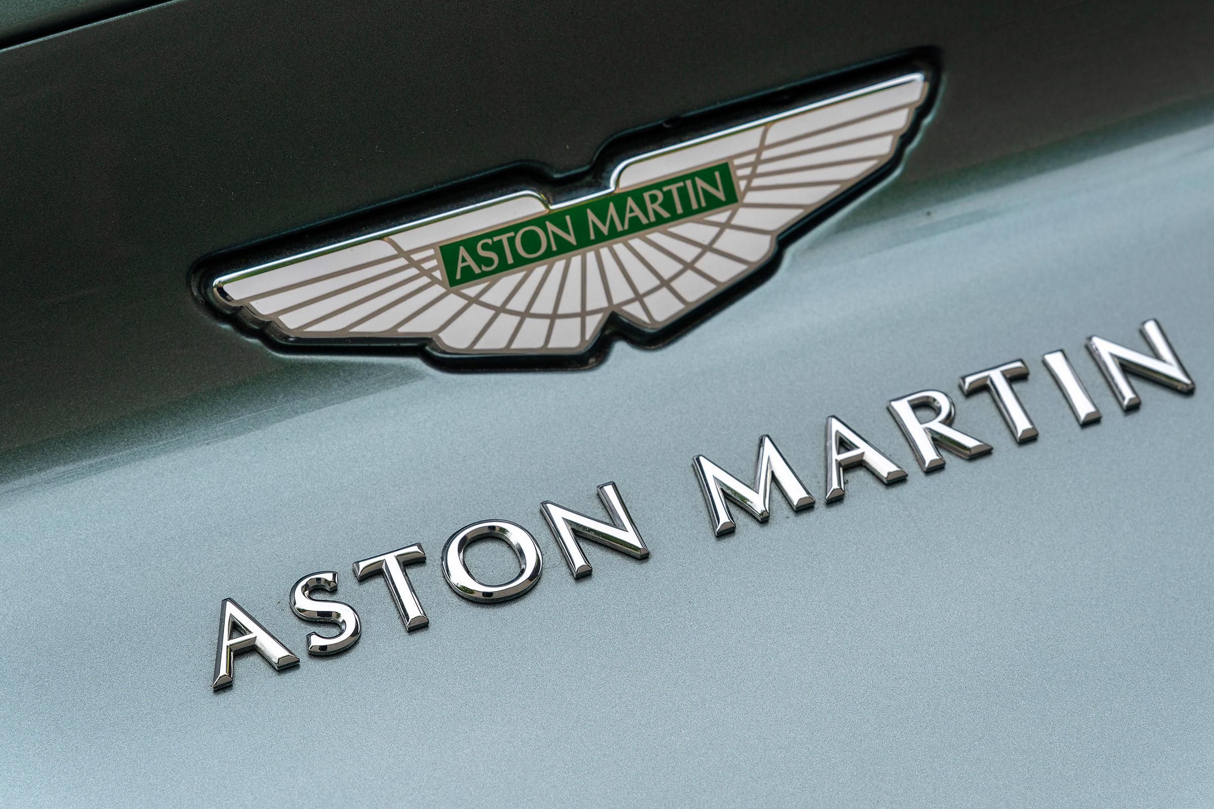 Команда Aston Martin возвращается в Формулу-1 Команда Aston Martin возвращается в Формулу-1