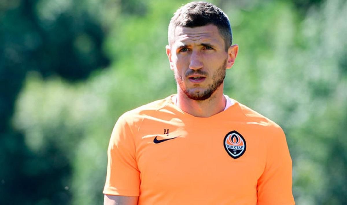 Примите вызов и выиграйте футболку "Шахтера" с автографом Сергея Кривцова Примите вызов и выиграйте футболку "Шахтера" с автографом Сергея Кривцова