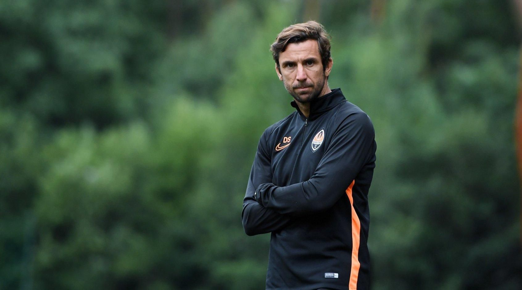 Срна назвав чотирьох гравців "Динамо", які могли б підсилити "Шахтар" Срна назвав чотирьох гравців "Динамо", які могли б підсилити "Шахтар"