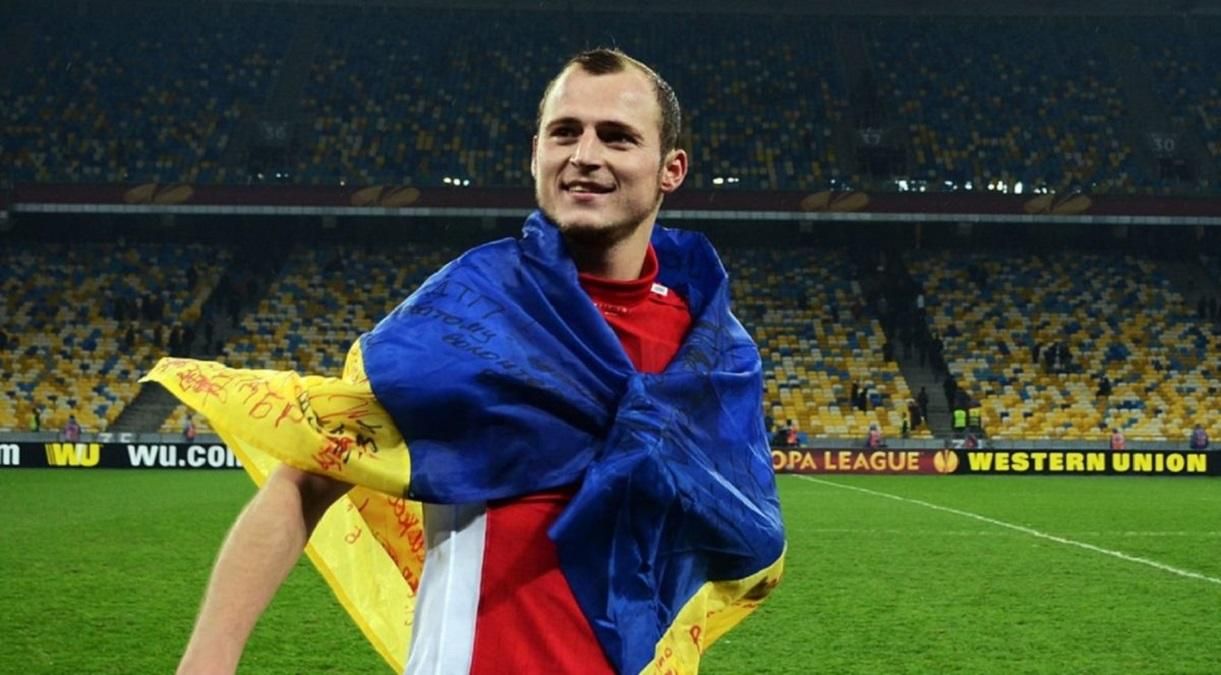 Украинский футболист Зозуля подарил больнице оборудование для борьбы с коронавирусом