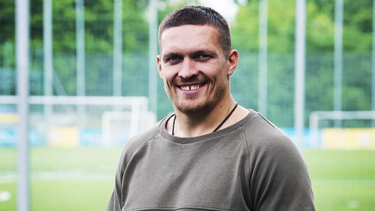 Усик взяв участь в уроці для школярів: відео Усик взяв участь в уроці для школярів: відео