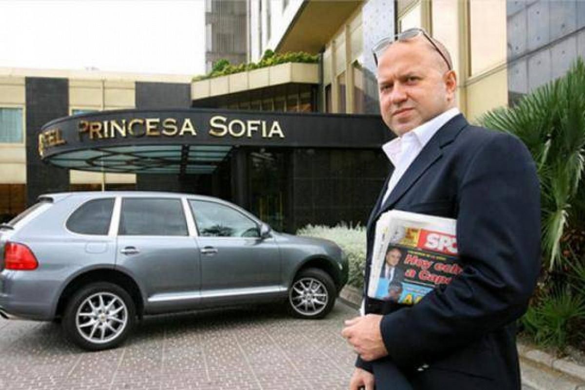 Такі як ти у мене наввипередки бігають за пивом: агент Селюк про російського футболіста Такі як ти у мене наввипередки бігають за пивом: агент Селюк про російського футболіста