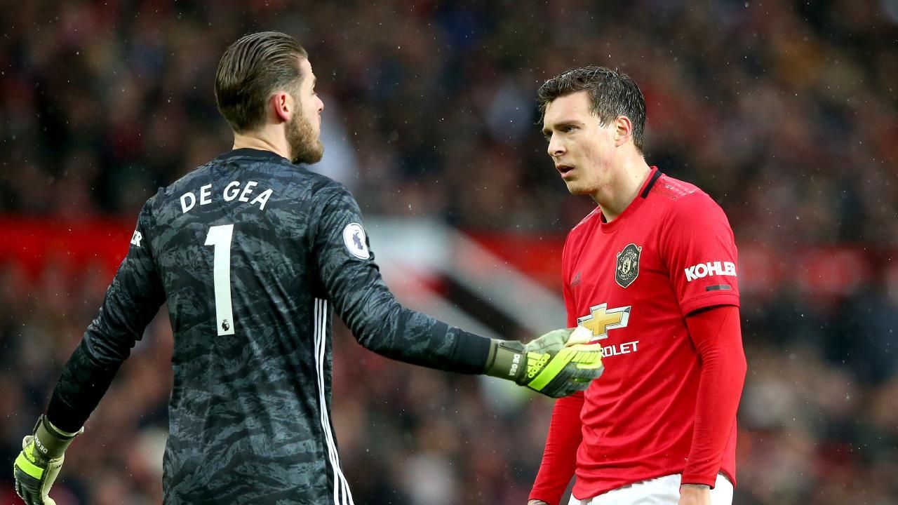 Сколько потеряет АПЛ, если футбольный сезон не будет продлен: названа сумма Сколько потеряет АПЛ, если футбольный сезон не будет продлен: названа сумма