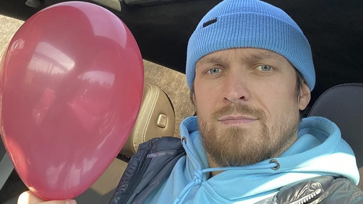 Вони не винні, що наші царі чогось не поділили, – Усик про відносини з росіянами Вони не винні, що наші царі чогось не поділили, – Усик про відносини з росіянами