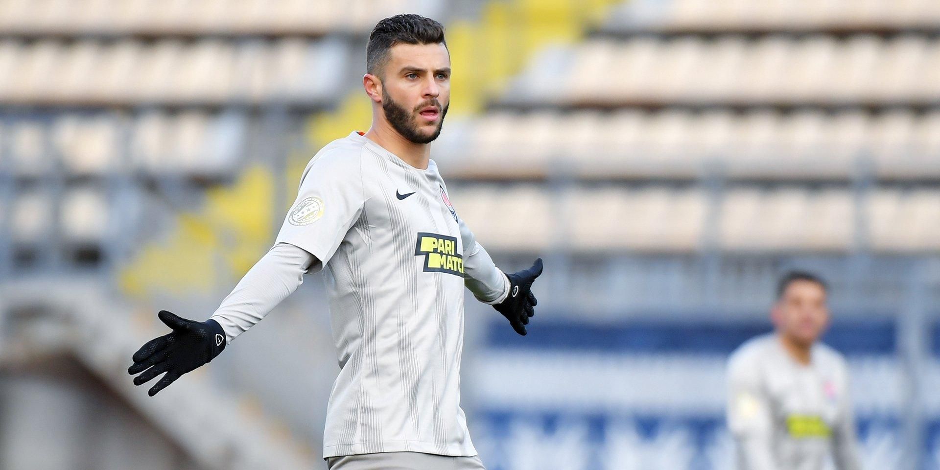 "Динамо" хотело продать форварда сборной Украины в Россию за 5 миллионов евро "Динамо" хотело продать форварда сборной Украины в Россию за 5 миллионов евро