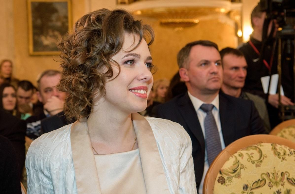 Хто "кинув" зірку шахів Музичук? Ще раз про патріотизм і фейсбук-чиновників Хто "кинув" зірку шахів Музичук? Ще раз про патріотизм і фейсбук-чиновників