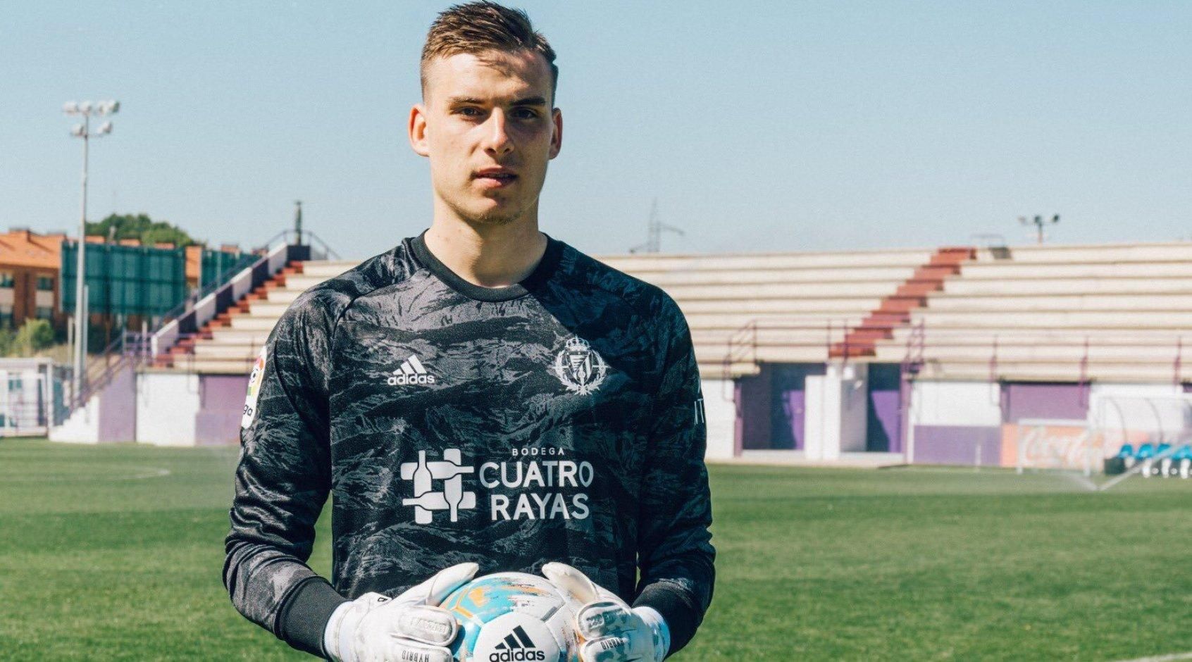 Лунин станет вторым вратарем "Реала" в следующем сезоне – Marca Лунин станет вторым вратарем "Реала" в следующем сезоне – Marca