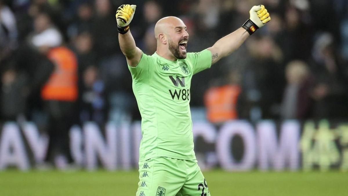 Легенда "Ливерпуля" насмешил сеть своей лысиной: смешное видео Легенда "Ливерпуля" насмешил сеть своей лысиной: смешное видео