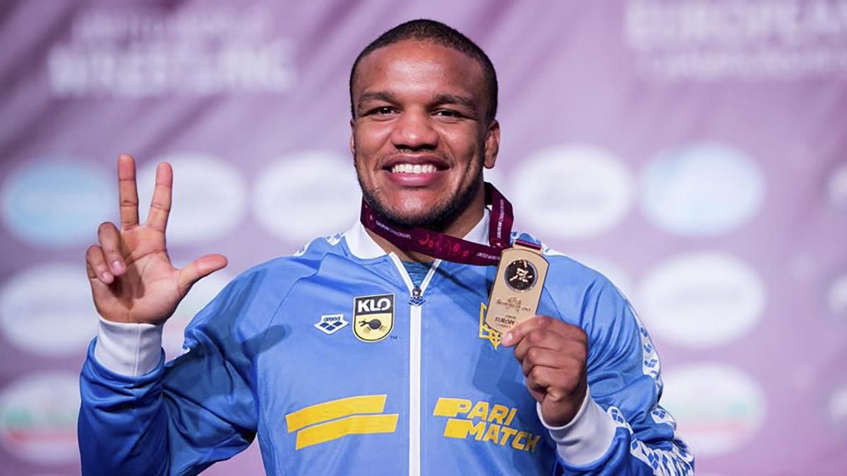 Депутат Беленюк пояснив, чому спілкується російською: Це не маркер любові до батьківщини Депутат Беленюк пояснив, чому спілкується російською: Це не маркер любові до батьківщини