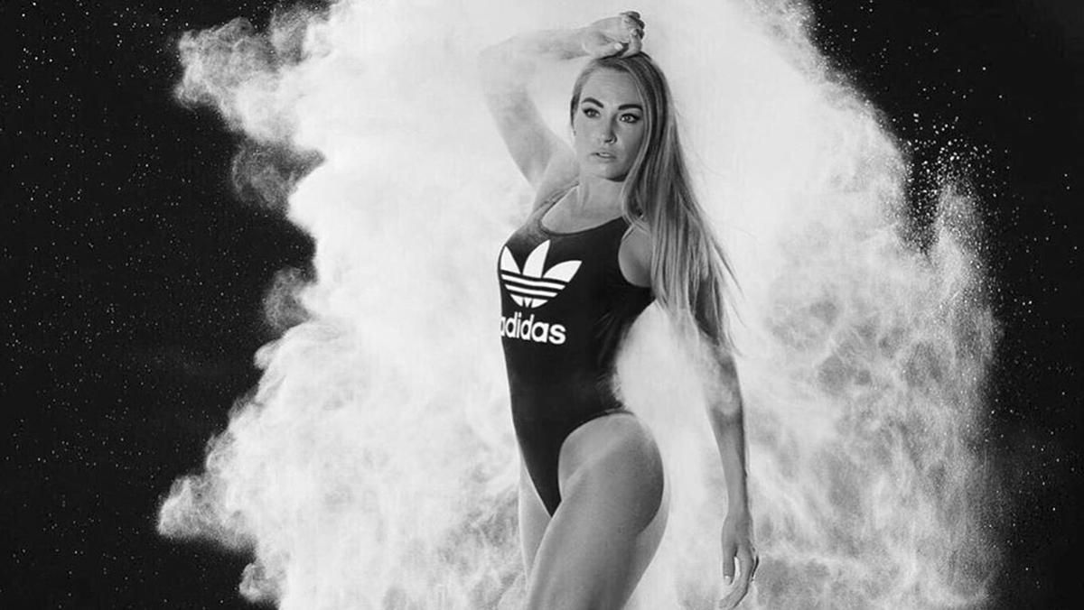 Зіркова біатлоністка поділилася спокусливим фото у купальнику Зіркова біатлоністка поділилася спокусливим фото у купальнику