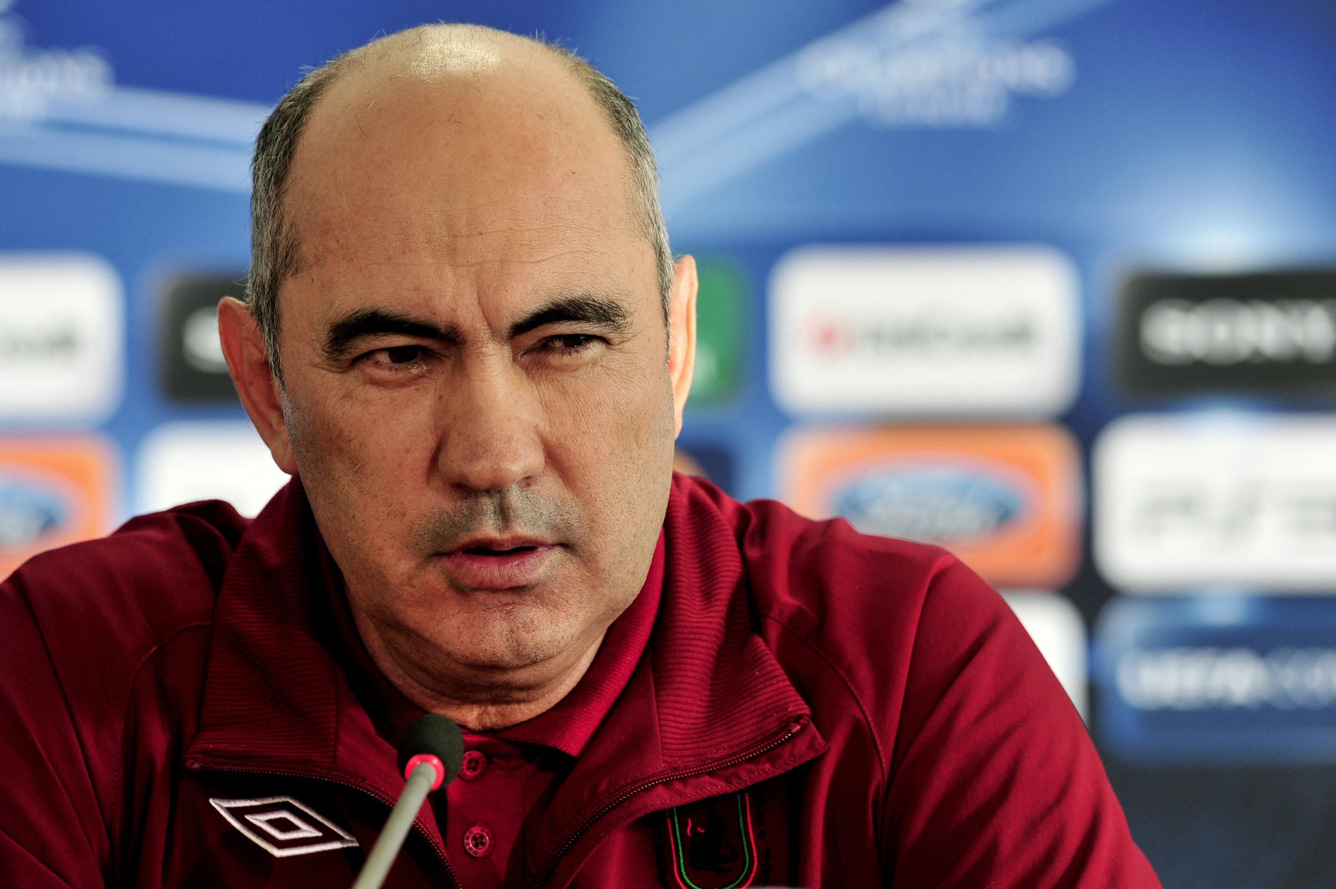 СМИ назвали тренера из России, который может возглавить "Динамо" СМИ назвали тренера из России, который может возглавить "Динамо"