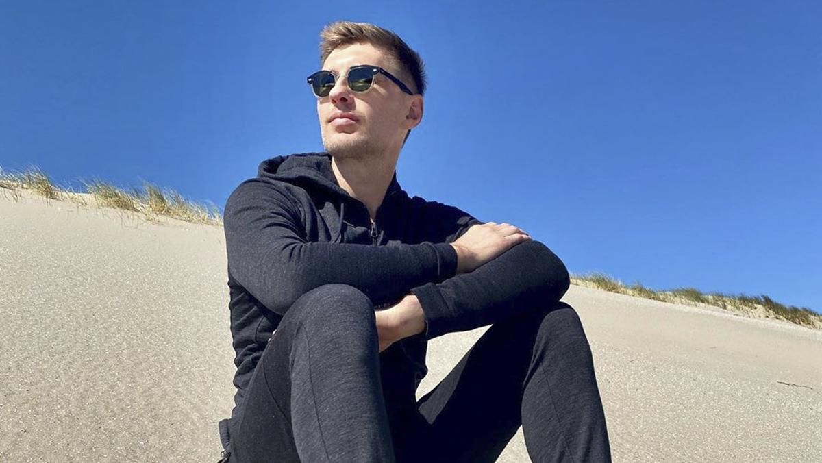 Колишній футболіст збірної України жорстко пройшовся по Усику Колишній футболіст збірної України жорстко пройшовся по Усику