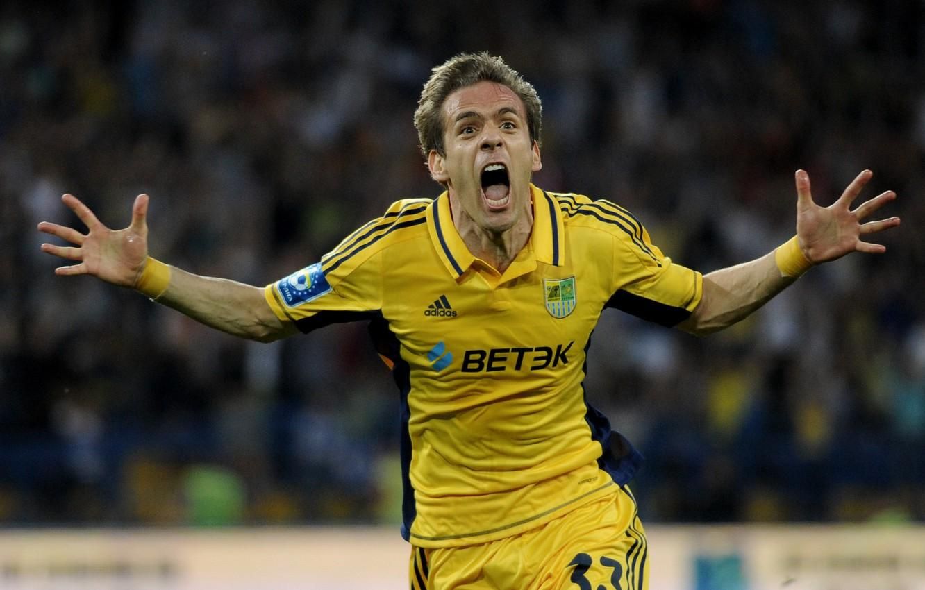 Экс-футболист сборной Украины Марко Девич официально завершил карьеру