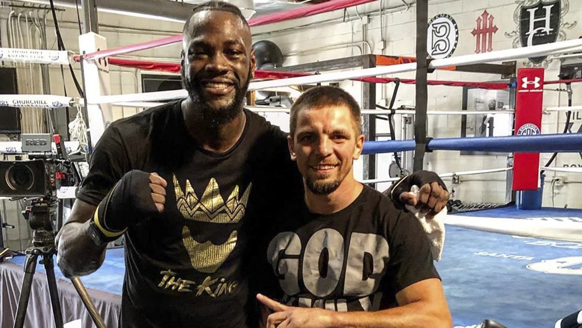 Известный боксер обвинил тренера Усика в наличии российского паспорта: детали скандала Известный боксер обвинил тренера Усика в наличии российского паспорта: детали скандала