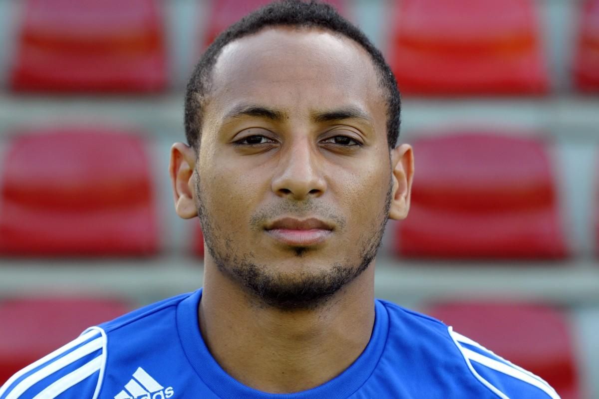 Футболіст "Шальке", який вважався загиблим, виявлений живим Футболіст "Шальке", який вважався загиблим, виявлений живим