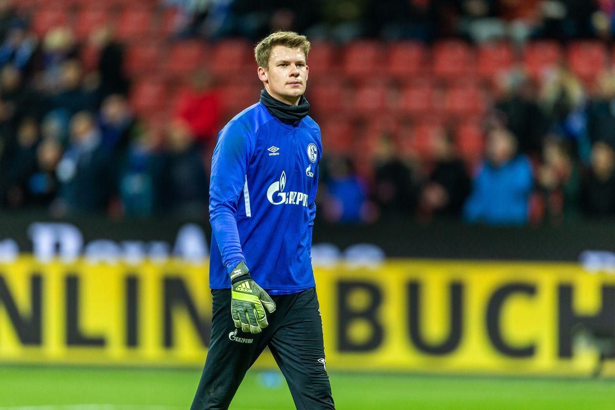 Фанаты угрожали родителям вратаря "Баварии": детали конфликта Фанаты угрожали родителям вратаря "Баварии": детали конфликта