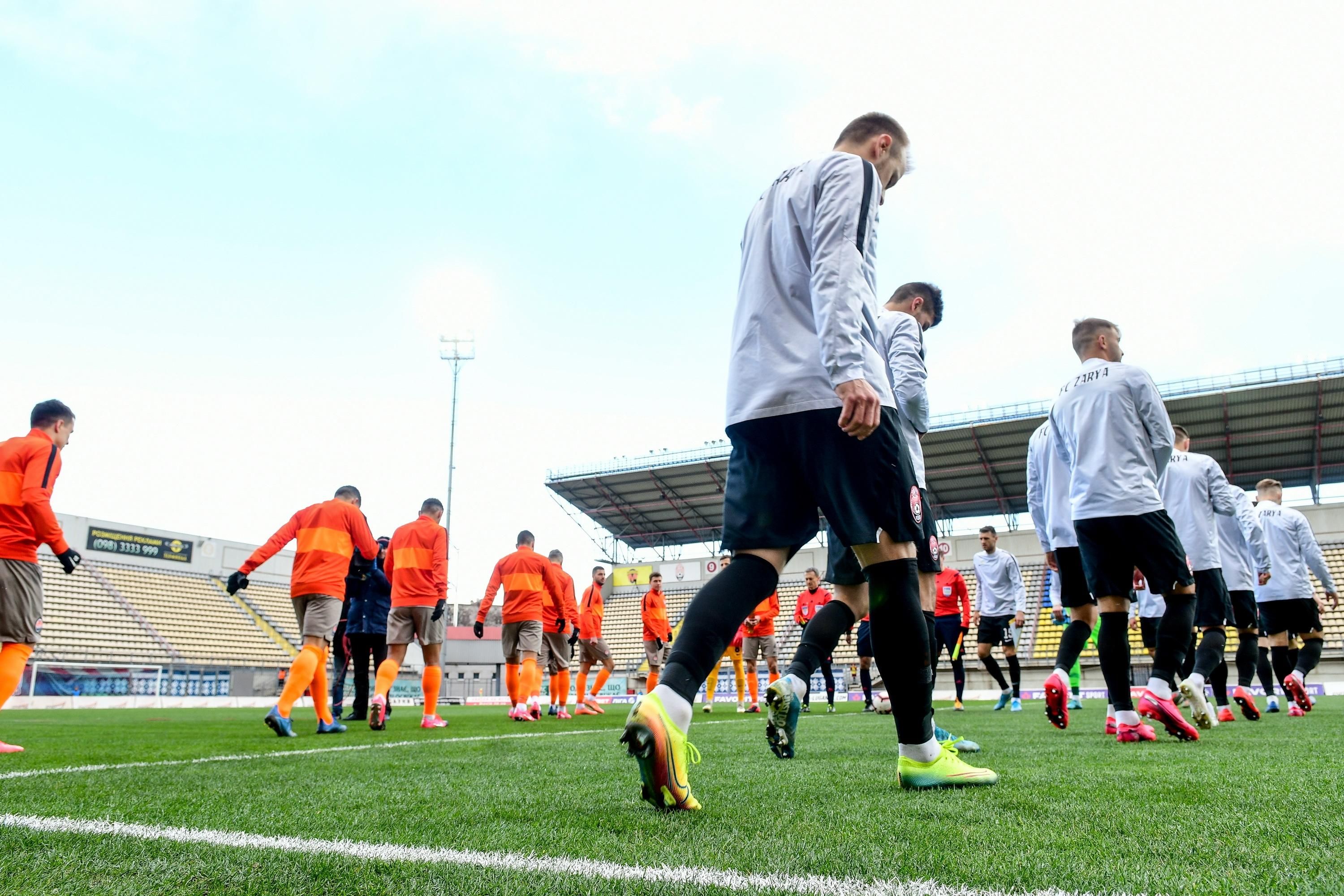 Ультиматум "Зари": лидер УПЛ настаивает, чтобы матчи чемпионата проходили в Днепре и Запорожье Ультиматум "Зари": лидер УПЛ настаивает, чтобы матчи чемпионата проходили в Днепре и Запорожье