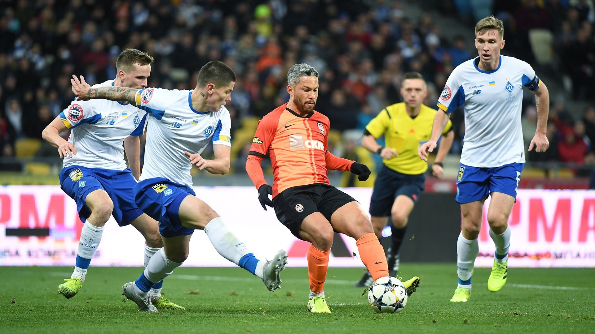 "Шахтар" – "Динамо": офіційна дата матчу на НСК "Олімпійський" "Шахтар" – "Динамо": офіційна дата матчу на НСК "Олімпійський"