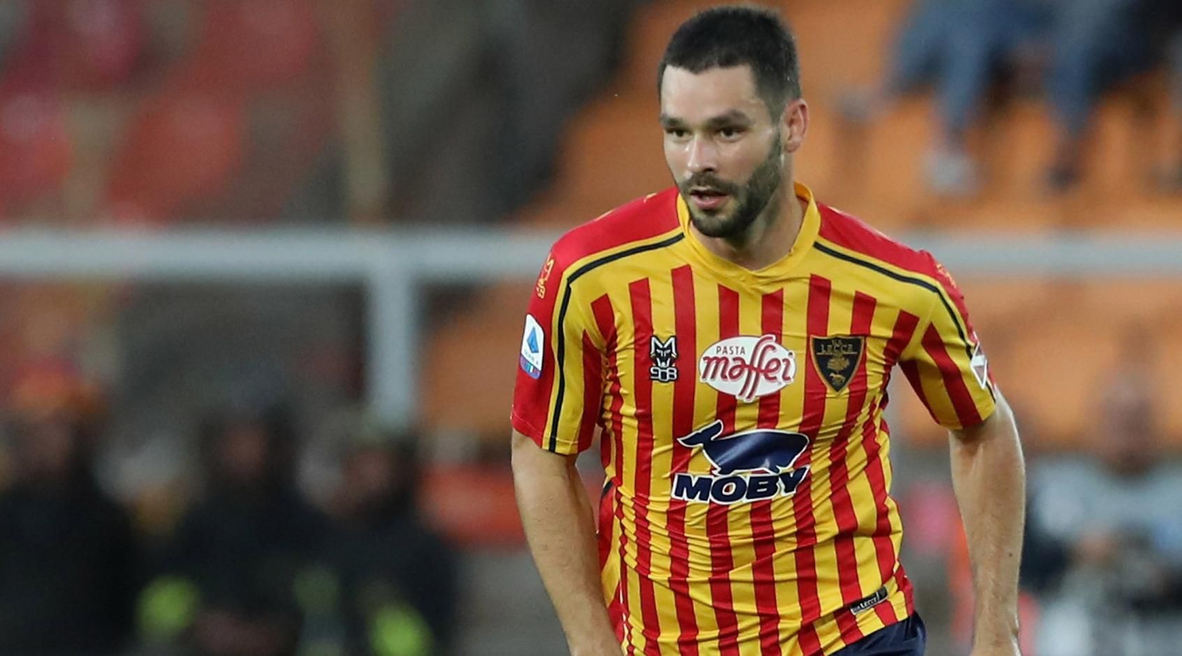 Футболіст збірної України відмовився від зарплати Футболіст збірної України відмовився від зарплати