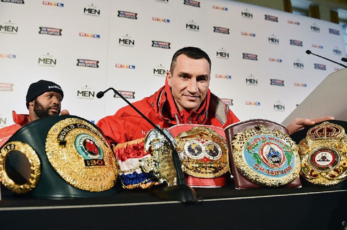 Владимиру Кличко вернули все пояса, которые он потерял в бою с Фьюри Владимиру Кличко вернули все пояса, которые он потерял в бою с Фьюри