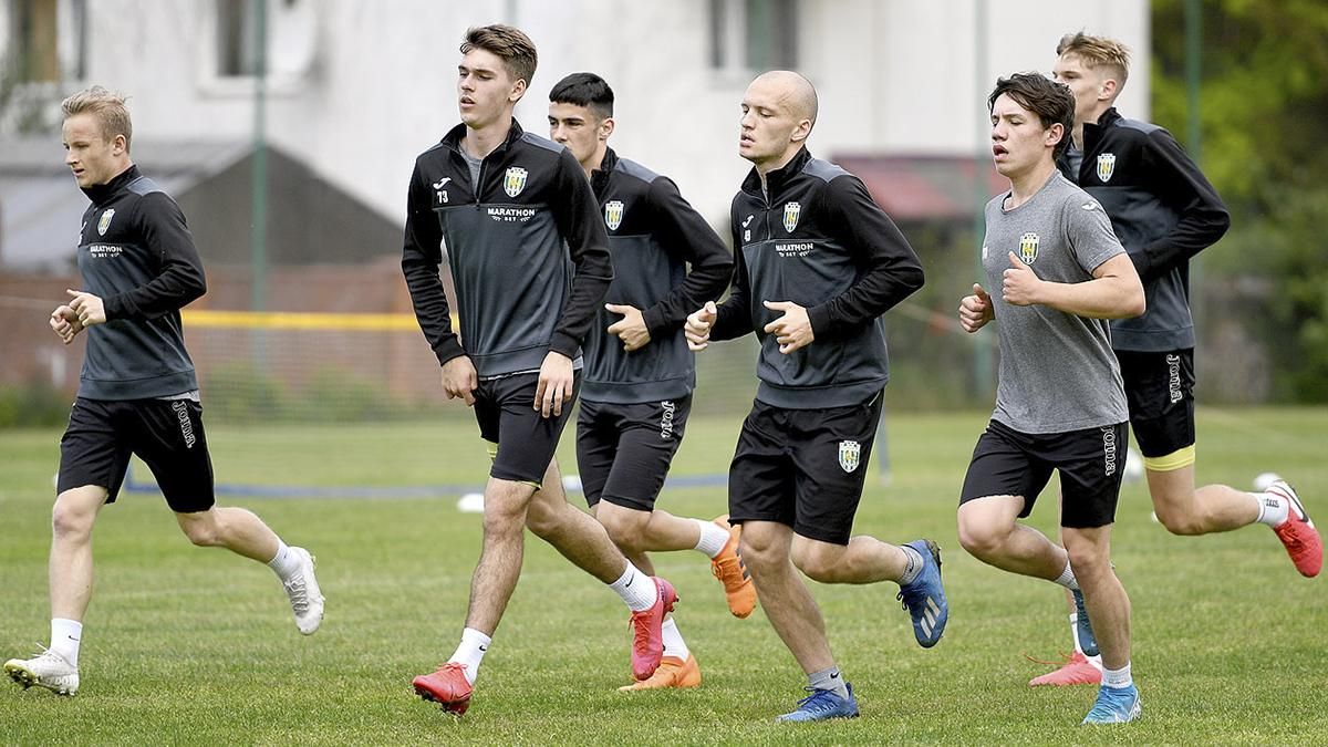 Коронавирус в" Карпатах": сможет ли львовский клуб доиграть матчи УПЛ Коронавирус в" Карпатах": сможет ли львовский клуб доиграть матчи УПЛ