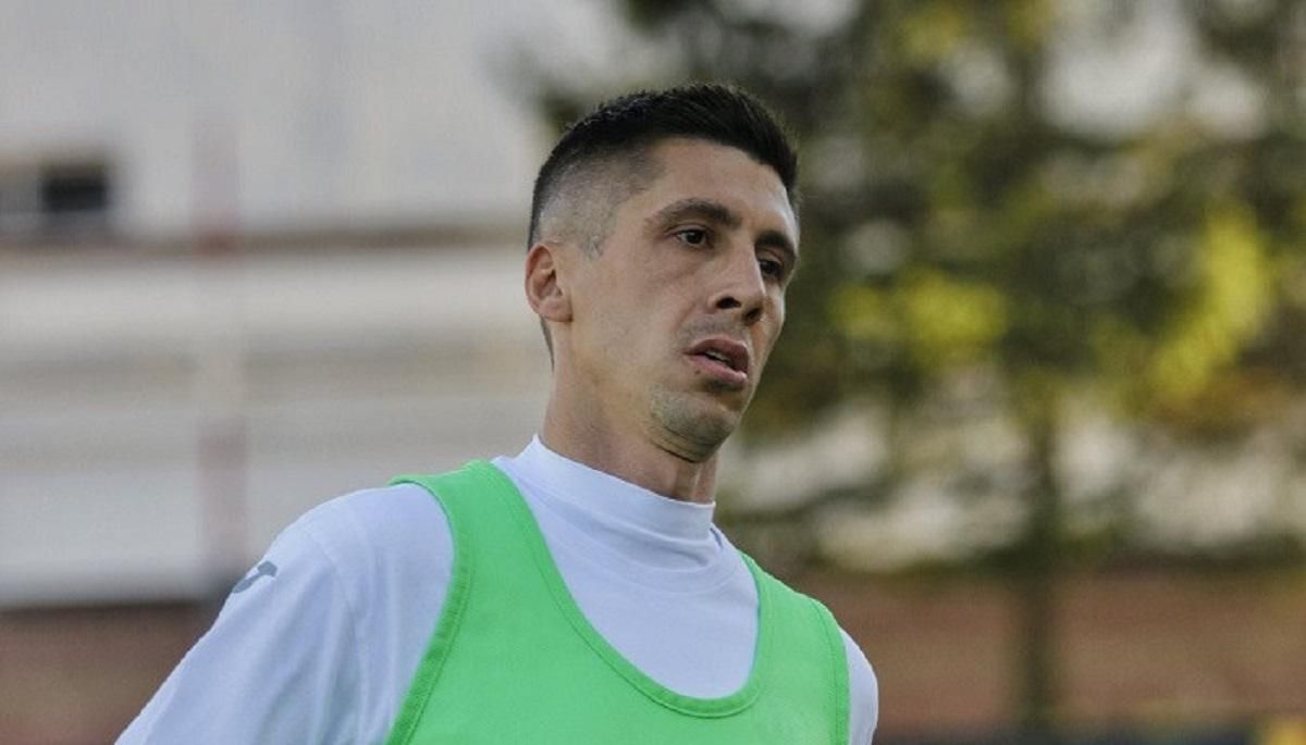 Хачериди в первом матче после дисквалификации пытался задушить соперника: видео Хачериди в первом матче после дисквалификации пытался задушить соперника: видео