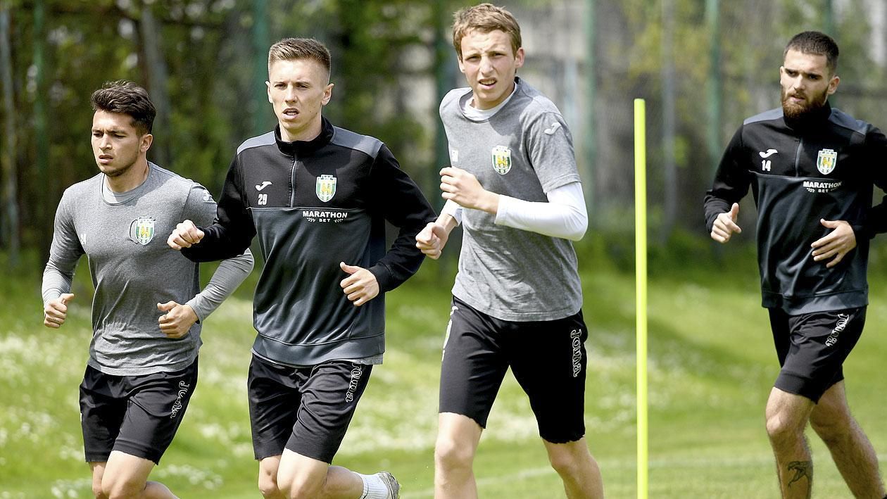 "Карпати" повторно здали тест на COVID-19, гра з "Маріуполем" відбудеться в іншому місті "Карпати" повторно здали тест на COVID-19, гра з "Маріуполем" відбудеться в іншому місті