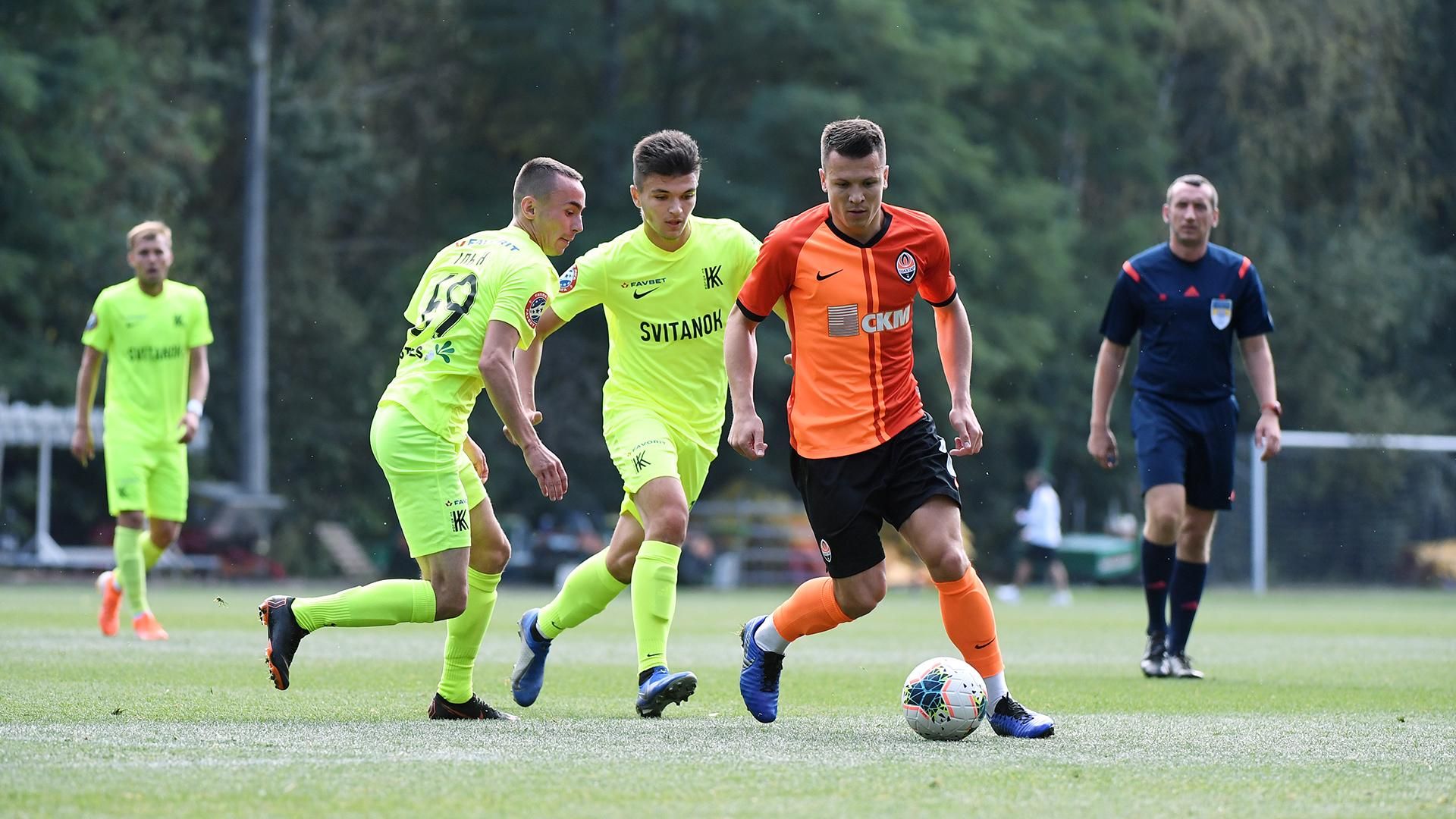 Выездной матч "Шахтера" в УПЛ перенесли на НСК "Олимпийский" Выездной матч "Шахтера" в УПЛ перенесли на НСК "Олимпийский"