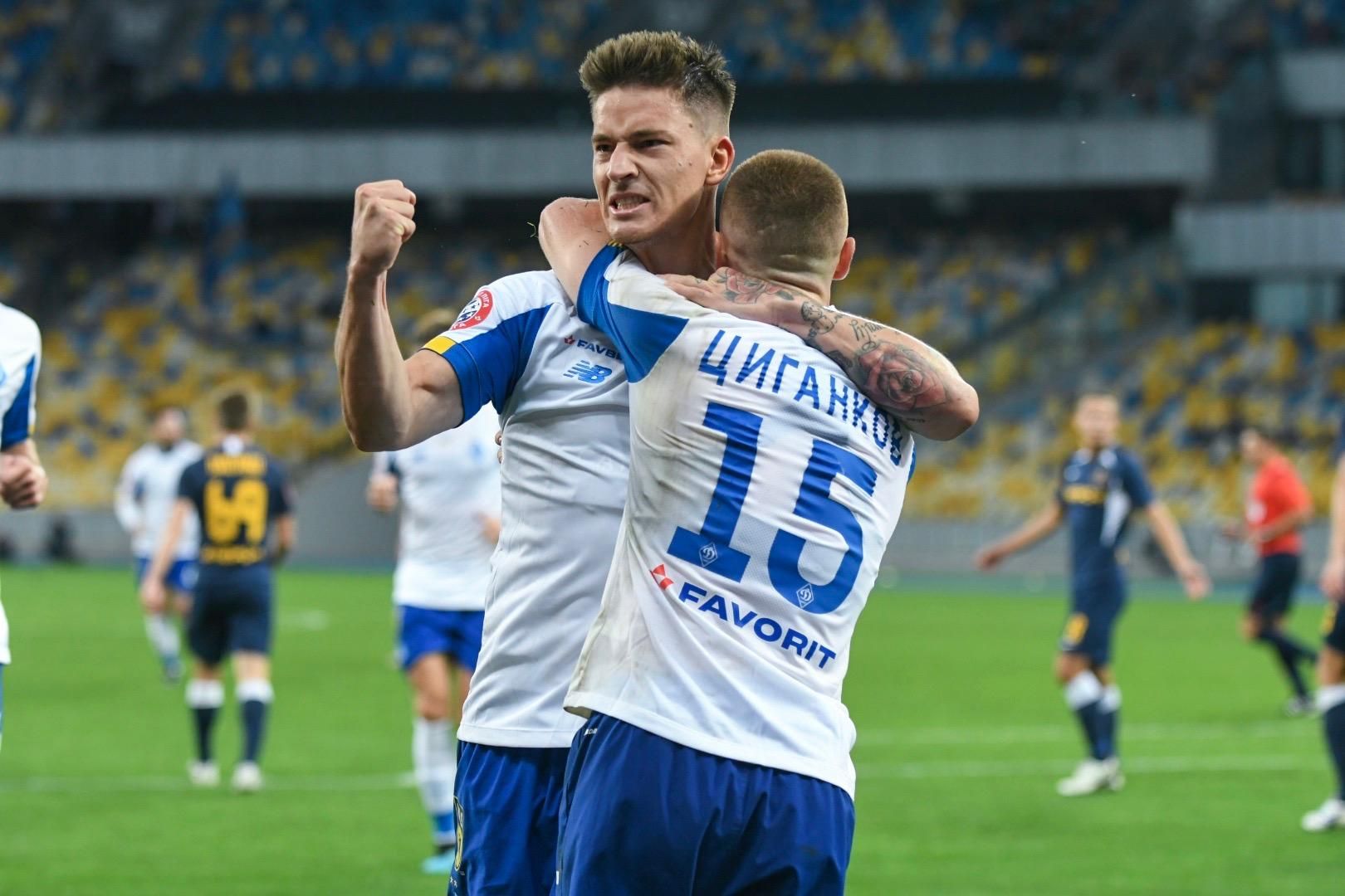 "Днепр-1" нацелился на трансфер двух лидеров "Динамо" "Днепр-1" нацелился на трансфер двух лидеров "Динамо"