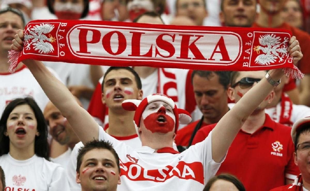 Оригинальный выход болельщика Оригинальный выход болельщика