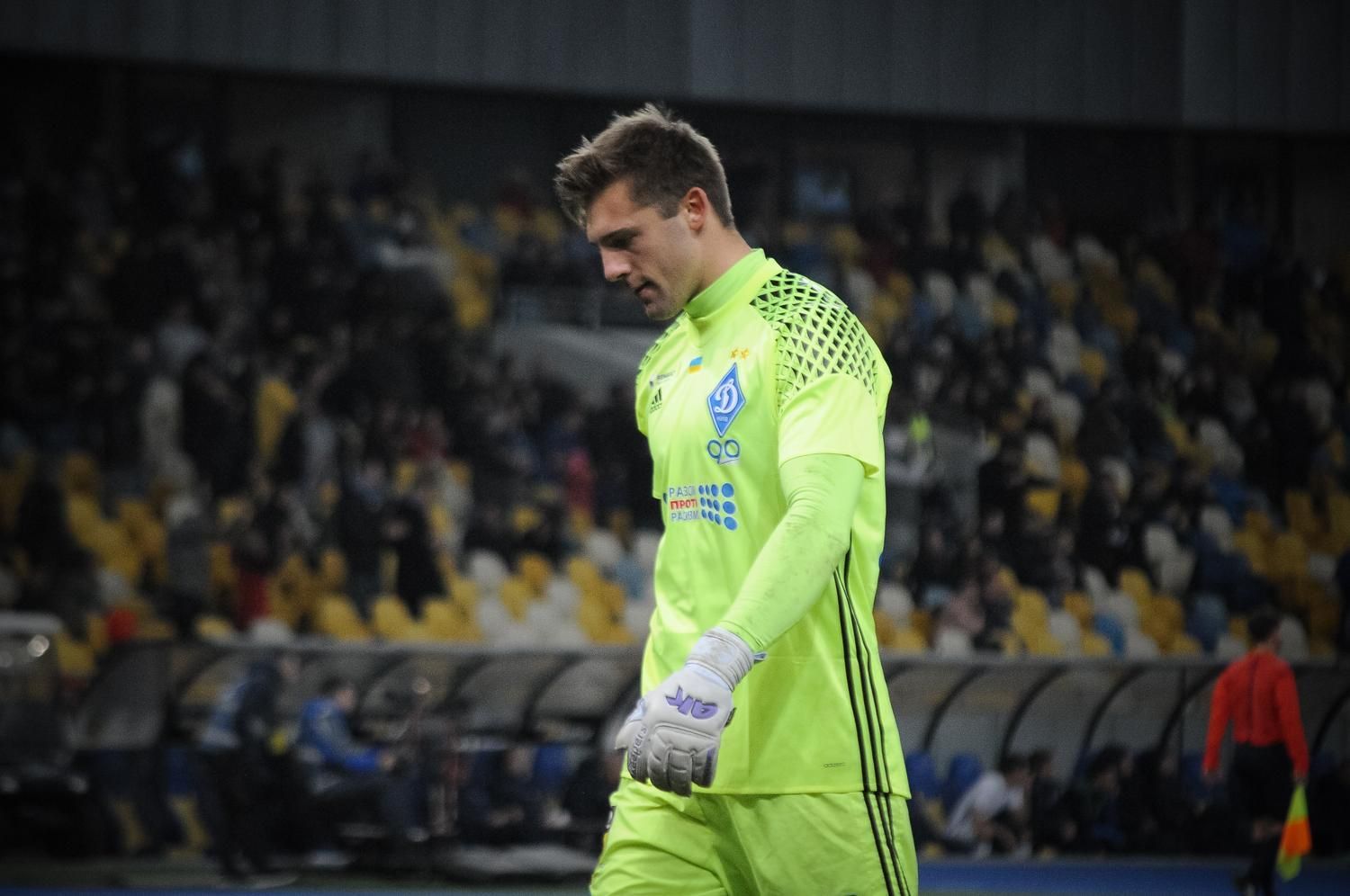 "Капітан – не той, хто у дворі краще за всіх грає": ексворотар "Динамо" розкритикував Циганкова "Капітан – не той, хто у дворі краще за всіх грає": ексворотар "Динамо" розкритикував Циганкова