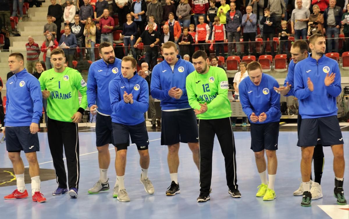 Сборная Украины сыграет с Россией в отборе на ЧЕ-2022: фото Сборная Украины сыграет с Россией в отборе на ЧЕ-2022: фото