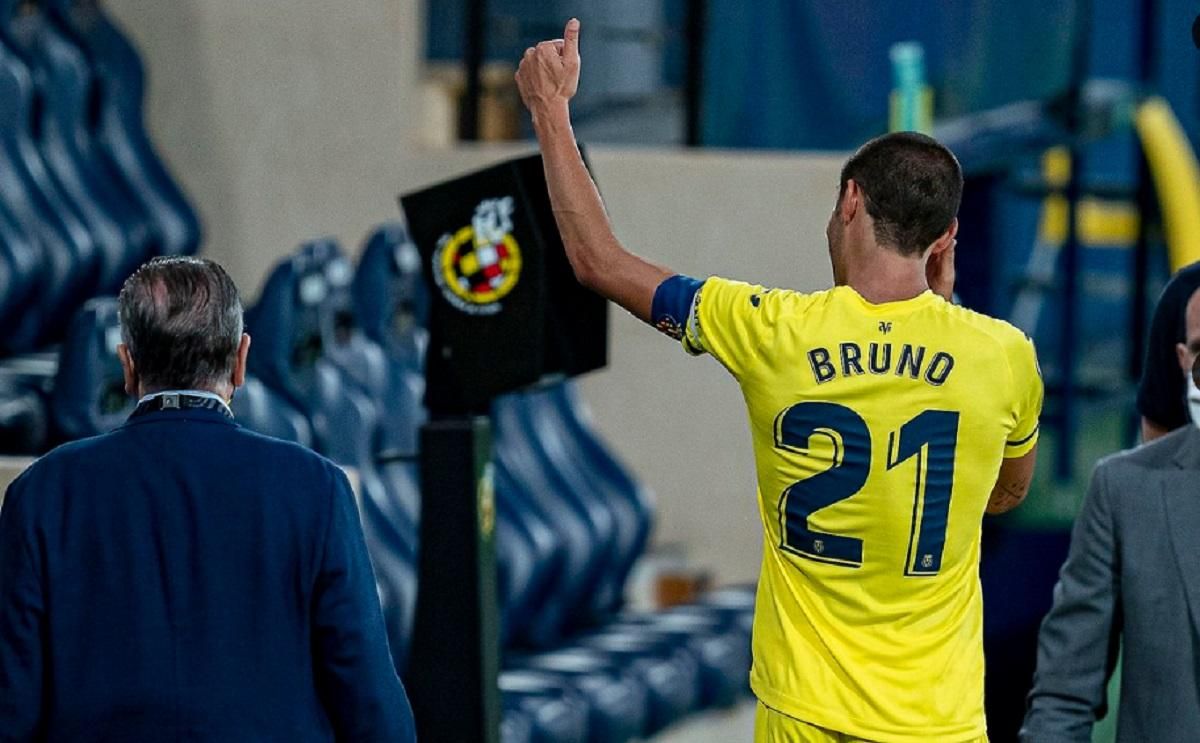 Три роки без футболу: "Вільярреал" зворушливо привітав капітана з поверненням на поле Три роки без футболу: "Вільярреал" зворушливо привітав капітана з поверненням на поле