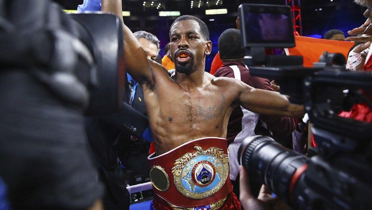 Головний бій Top Rank скасований: чемпіон світу Херрінг заразився COVID-19 Головний бій Top Rank скасований: чемпіон світу Херрінг заразився COVID-19