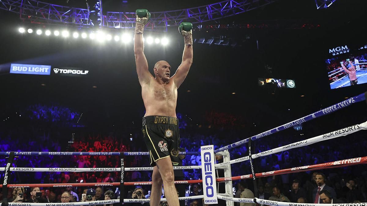 Фьюри сомневается в победе Джошуа над Усиком Фьюри сомневается в победе Джошуа над Усиком