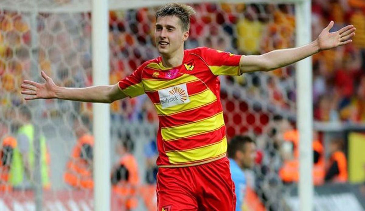 "Вали в Україну": вболівальники проти виступів колишнього українця в Польщі "Вали в Україну": вболівальники проти виступів колишнього українця в Польщі