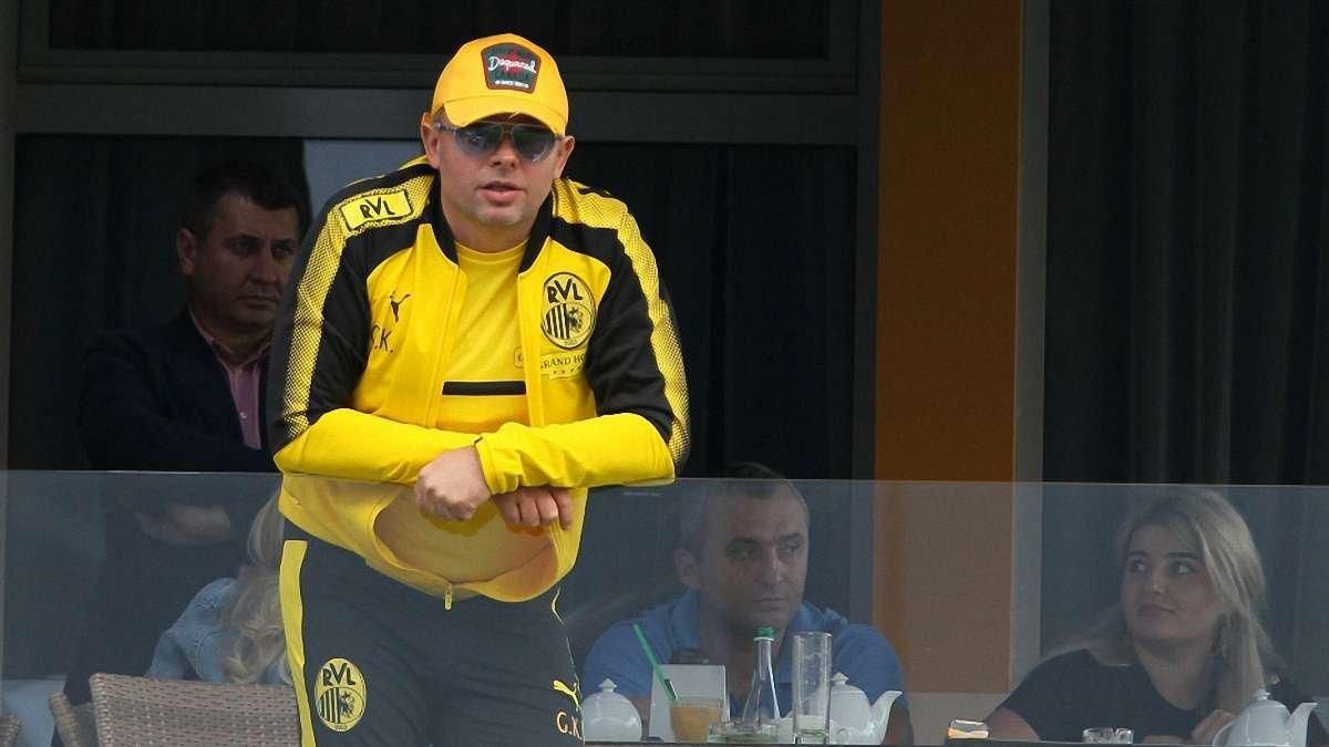 "Рух" запропонував профінансувати "Карпати", яким загрожує виключення з УПЛ "Рух" запропонував профінансувати "Карпати", яким загрожує виключення з УПЛ