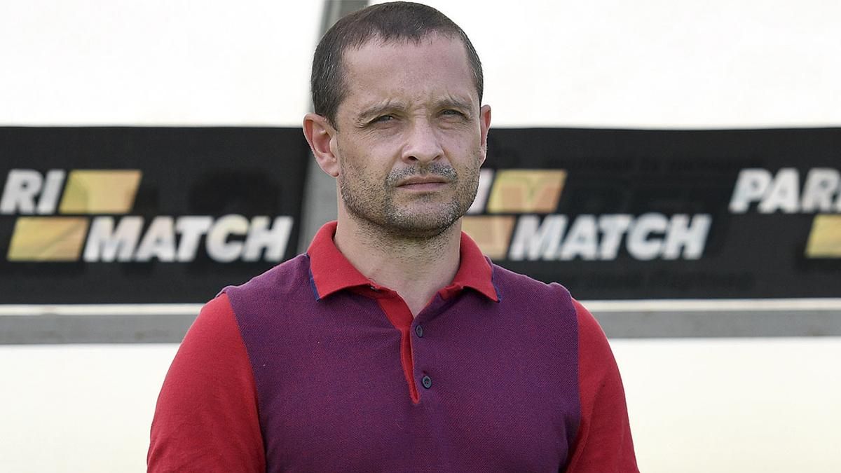 "Карпаты" могут потерять профессиональный статус: сенсационное заявление тренера львовян Санжара "Карпаты" могут потерять профессиональный статус: сенсационное заявление тренера львовян Санжара