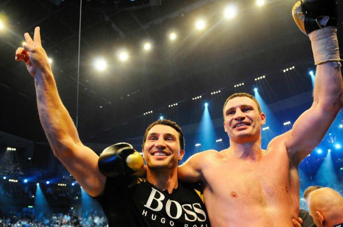 15-річний син Віталія Кличка вже обігнав за зростом брата Володимира: фото 15-річний син Віталія Кличка вже обігнав за зростом брата Володимира: фото