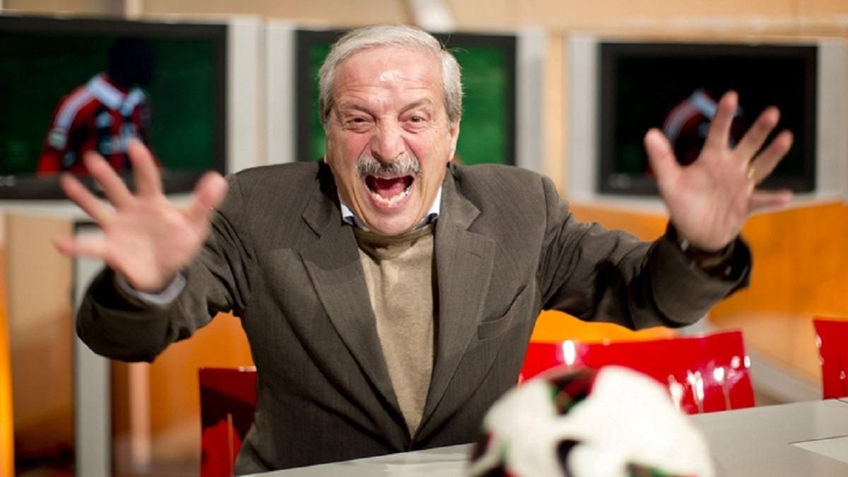 Гучні крики та сльози: журналіст надемоційно зустрічав голи "Мілана" – кумедне відео Гучні крики та сльози: журналіст надемоційно зустрічав голи "Мілана" – кумедне відео