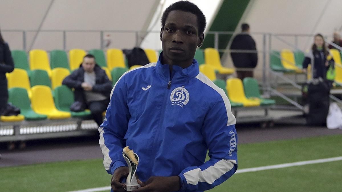 У Білорусі вимагають перевірити стать футболістки "Динамо": дівчину підозрюють, що вона чоловік У Білорусі вимагають перевірити стать футболістки "Динамо": дівчину підозрюють, що вона чоловік