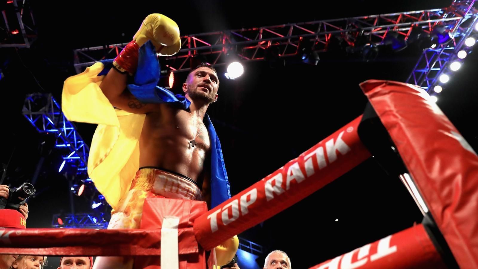 Бой Ломаченко – Лопес снова под угрозой: боксеры не подписали контракт Бой Ломаченко – Лопес снова под угрозой: боксеры не подписали контракт