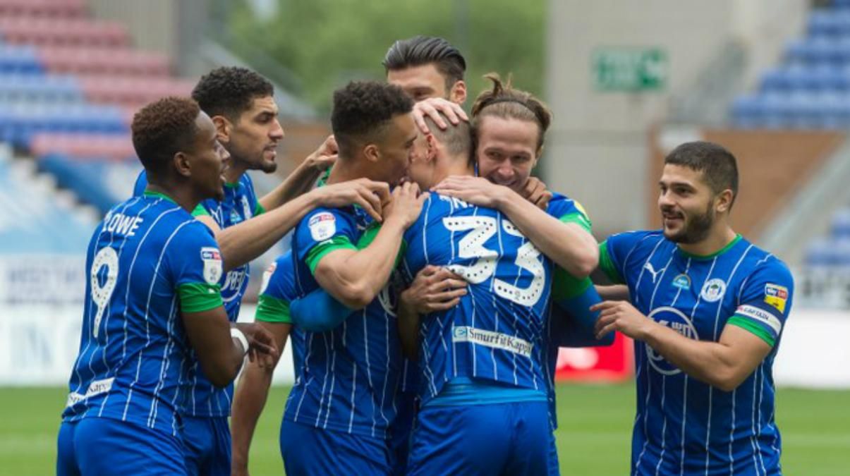 В Англии команда за один тайм забила семь голов: видео В Англии команда за один тайм забила семь голов: видео