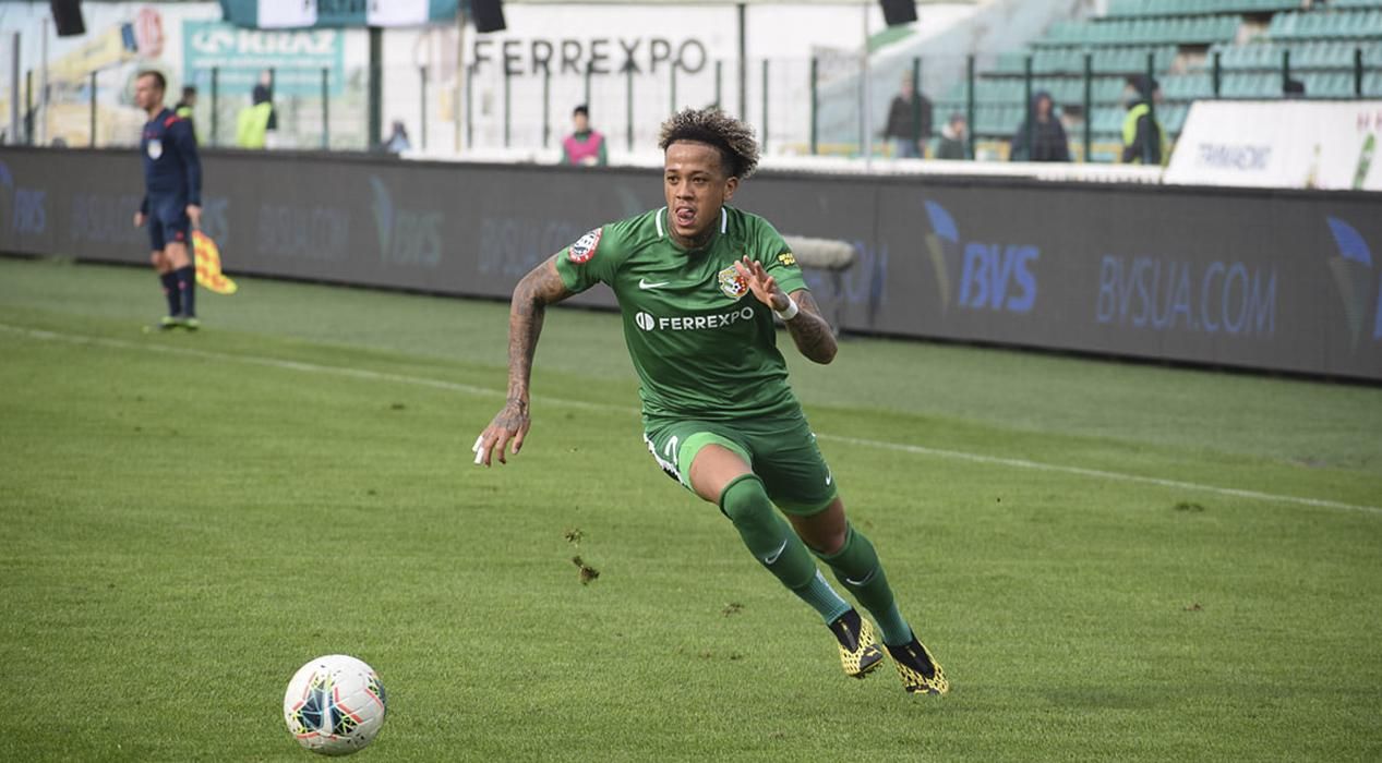 Футболіст "Ворскли" розпочне новий сезон у "Порту", який зіграє у Лізі чемпіонів Футболіст "Ворскли" розпочне новий сезон у "Порту", який зіграє у Лізі чемпіонів