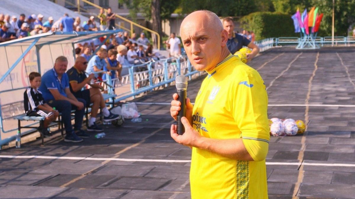 Президент "Агробизнеса" ответил на обвинения в избиении арбитра: Может, это было в ресторане Президент "Агробизнеса" ответил на обвинения в избиении арбитра: Может, это было в ресторане