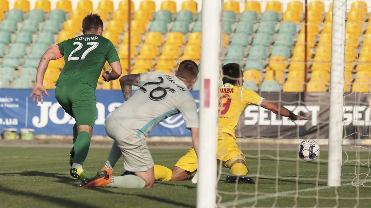 "Ингулец" встал на защиту арбитра матча с "Прикарпатьем": клуб опубликовал анализ пенальти "Ингулец" встал на защиту арбитра матча с "Прикарпатьем": клуб опубликовал анализ пенальти