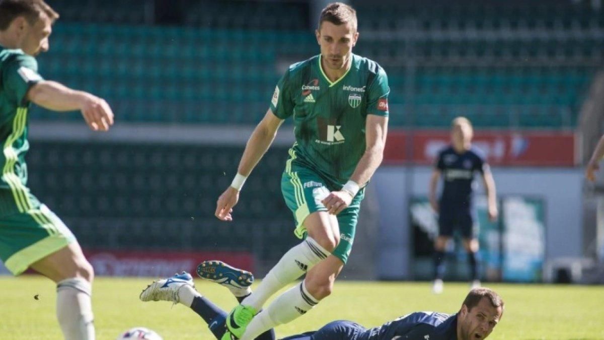 Экс-игрок сборной Коломоец отметился красивым голом в матче против лидера Эстонии: видео Экс-игрок сборной Коломоец отметился красивым голом в матче против лидера Эстонии: видео